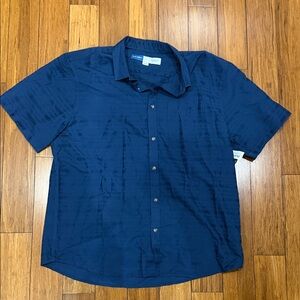 NWT Old Navy Dark Blue Casual Button Down Shirt
